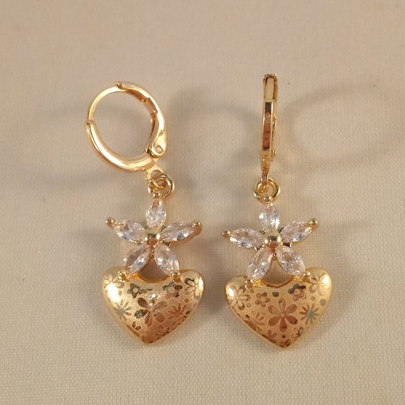 18K Yellow Gold Filled Laser Carved Heart Flower Diamond Zircon Dangle Earrings - Picture 2 of 4